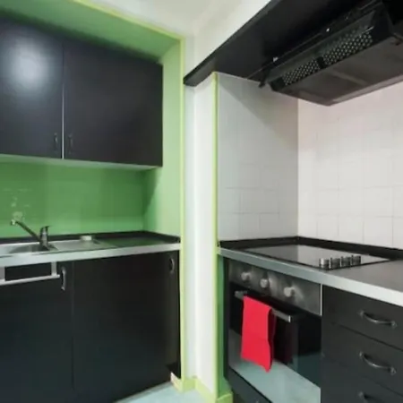 Charming Apt, Great Location Apartment